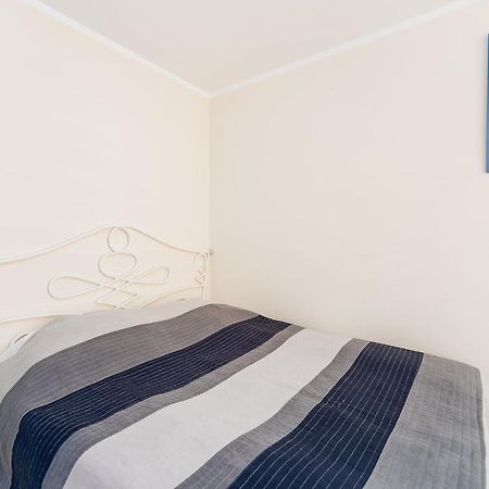 Port Kolobrzeg Cicha Street By Jantar Apartamenty Kołobrzeg Esterno foto
