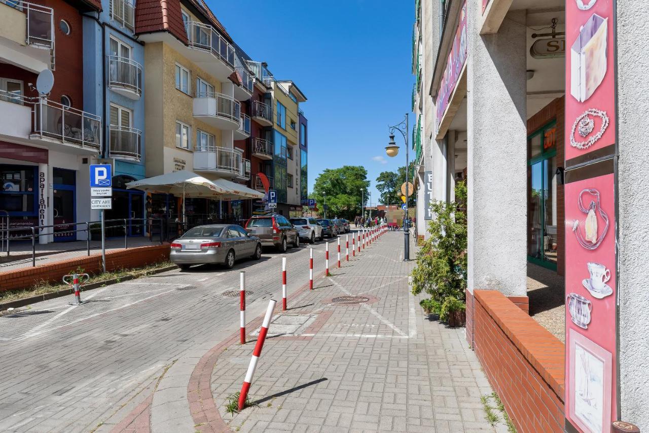 Port Kolobrzeg Cicha Street By Jantar Apartamenty Kołobrzeg Esterno foto